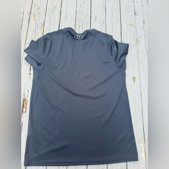 under armour • heat gear / loose active tee - Picture 6 of 7
